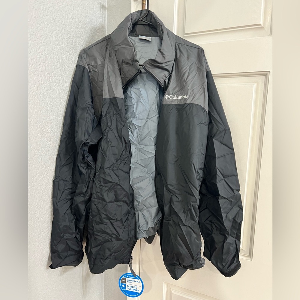 Columbia packable jacket NWT